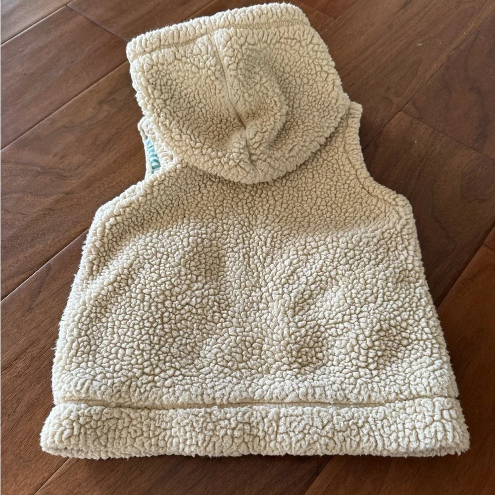 Mini Boden Cream Sherpa Hooded Vest for Kids EUC